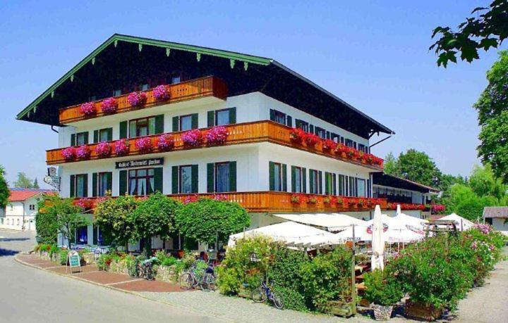 Maison d'hôtes Hotel Unterwirt Kirchplatz 8, 83125 Eggstätt