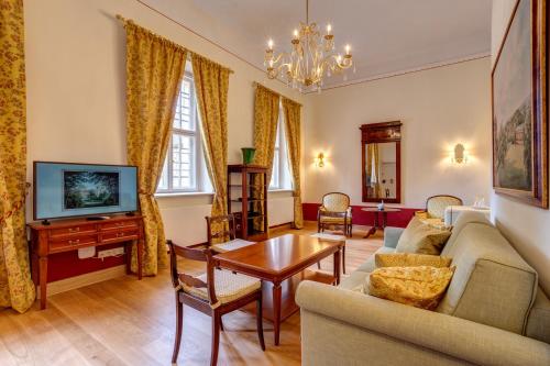 Urlaubsresidenz Marstall und Kanzlei im Schlossensemble