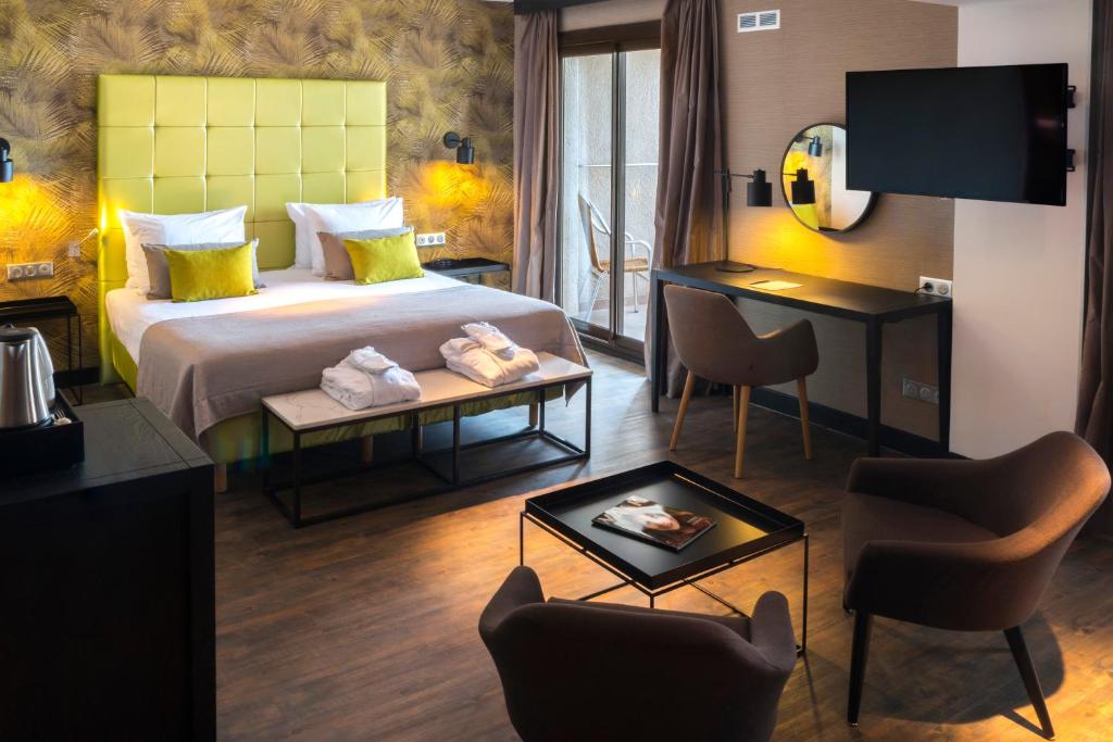 Van der Valk Hotel Saint-Aygulf 20 rue d'Alsace, 83370 Saint-Aygulf