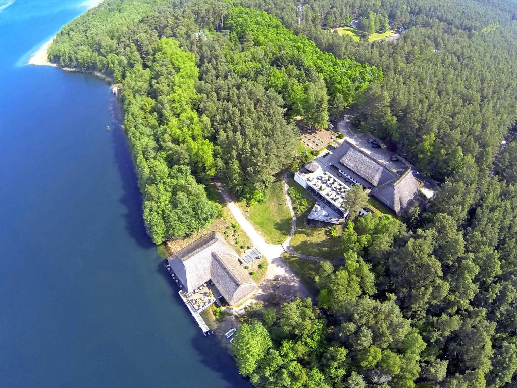 Hôtel Van der Valk Naturresort Drewitz Am Drewitzer See 1 17214 Nossentiner Hütte