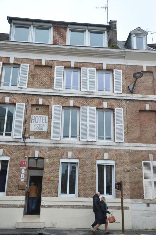 Hôtel Hotel Victor Hugo 2 Rue De L'Oratoire, 80000 Amiens