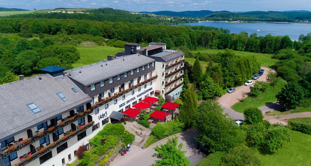 Hôtel Victor's Seehotel Weingärtner Bostalsee Bostalstraße 12 66625 Bosen-Eckelhausen
