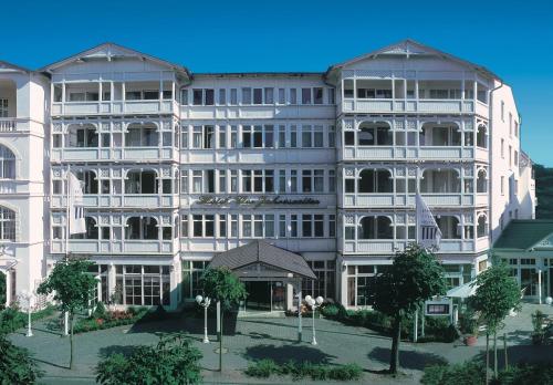 Hôtel Hotel Vier Jahreszeiten Binz klimaneutral Zeppelinstr. 8 Binz