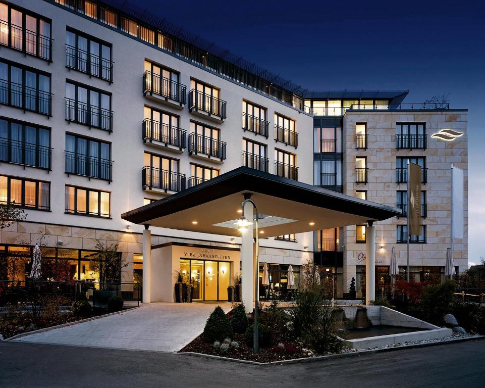 Hôtel Hotel Vier Jahreszeiten Starnberg Münchner Straße 17, 82319 Starnberg