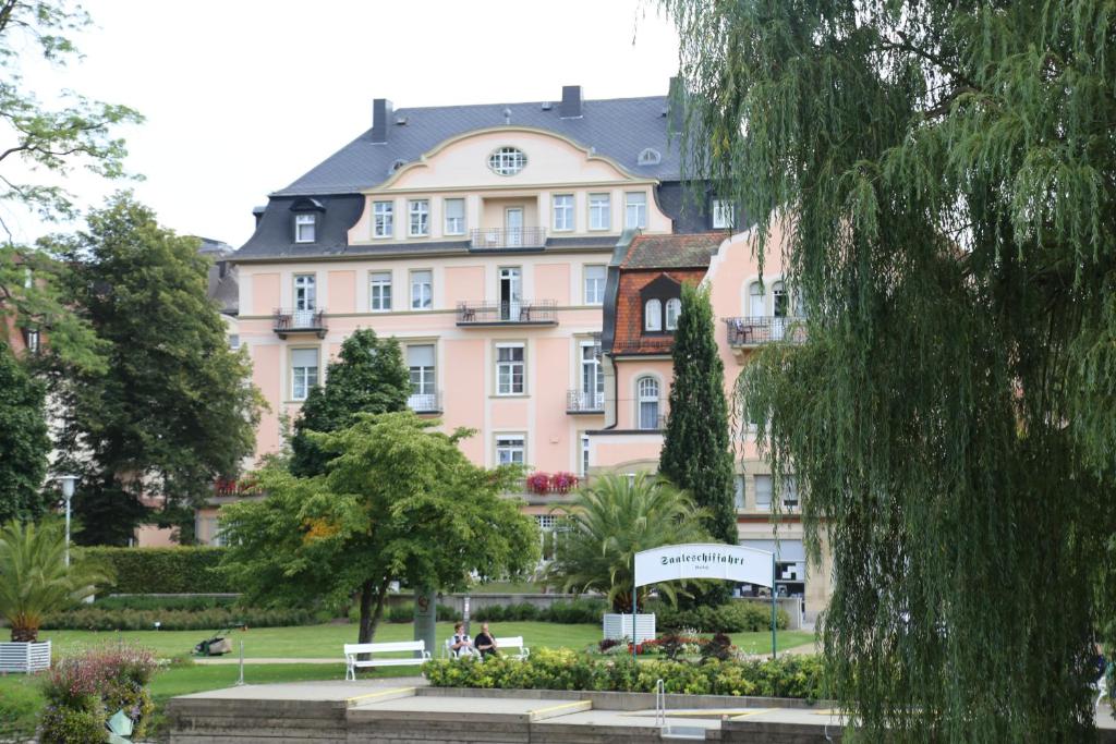 Villa Thea Kurhotel am Rosengarten Theresienstr. 12, 97688 Bad Kissingen