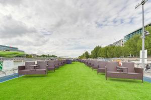 VIP Paris Yacht Hôtel