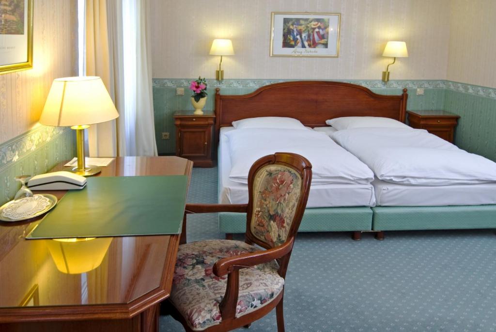 Hôtel Wald-Hotel Altenratherstr. 49 53840 Troisdorf