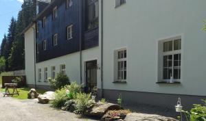 Hôtel Waldhotel Dietrichsmühle Wolfner Mühle 299 09474 Crottendorf Saxe