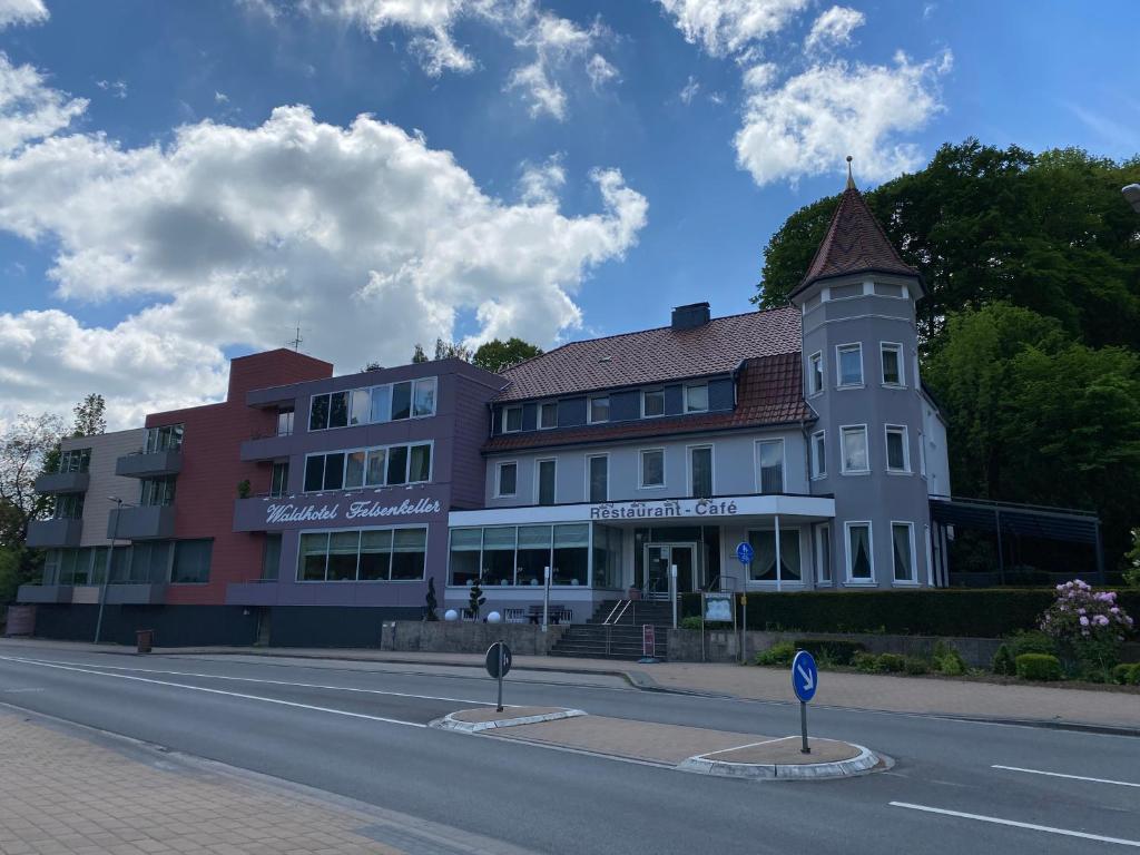 Waldhotel Felsenkeller Charlottenburger Ring 46, 49186 Bad Iburg