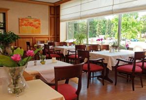 Waldhotel Felsenkeller