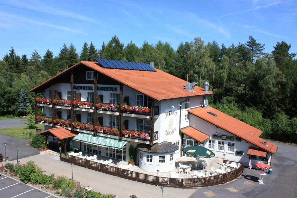 Waldhotel Hubertus Coburger Straße 501, 98673 Eisfeld