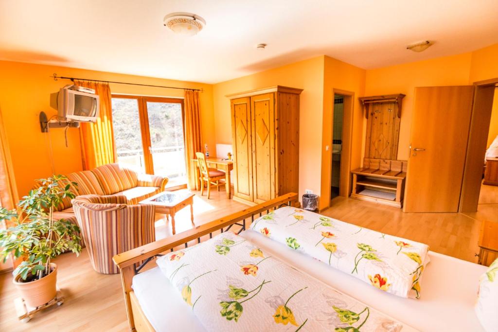 Waldhotel Bergstr. 18, 53520 Kaltenborn