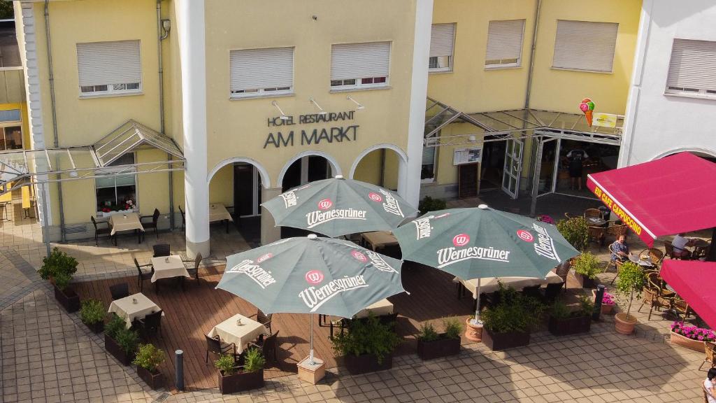 Warias Hotel & Restaurant Markt 13-14, 06242 Braunsbedra