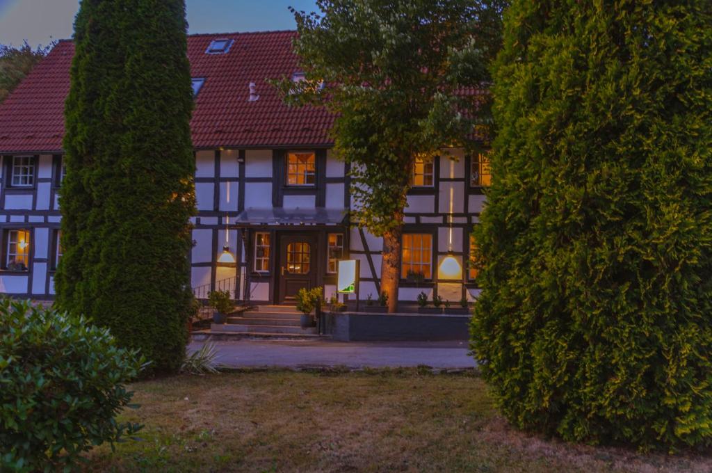 Wegermann`s BIO-Landhaus im Wodantal Wodantal 62, 45529 Hattingen