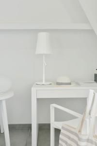 White 1921