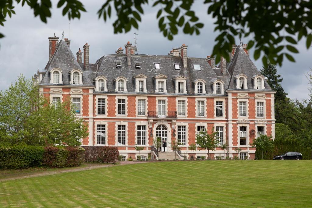 Wyndham Halcyon Resort La Souterraine Domaine de la Fot, 23300 Noth