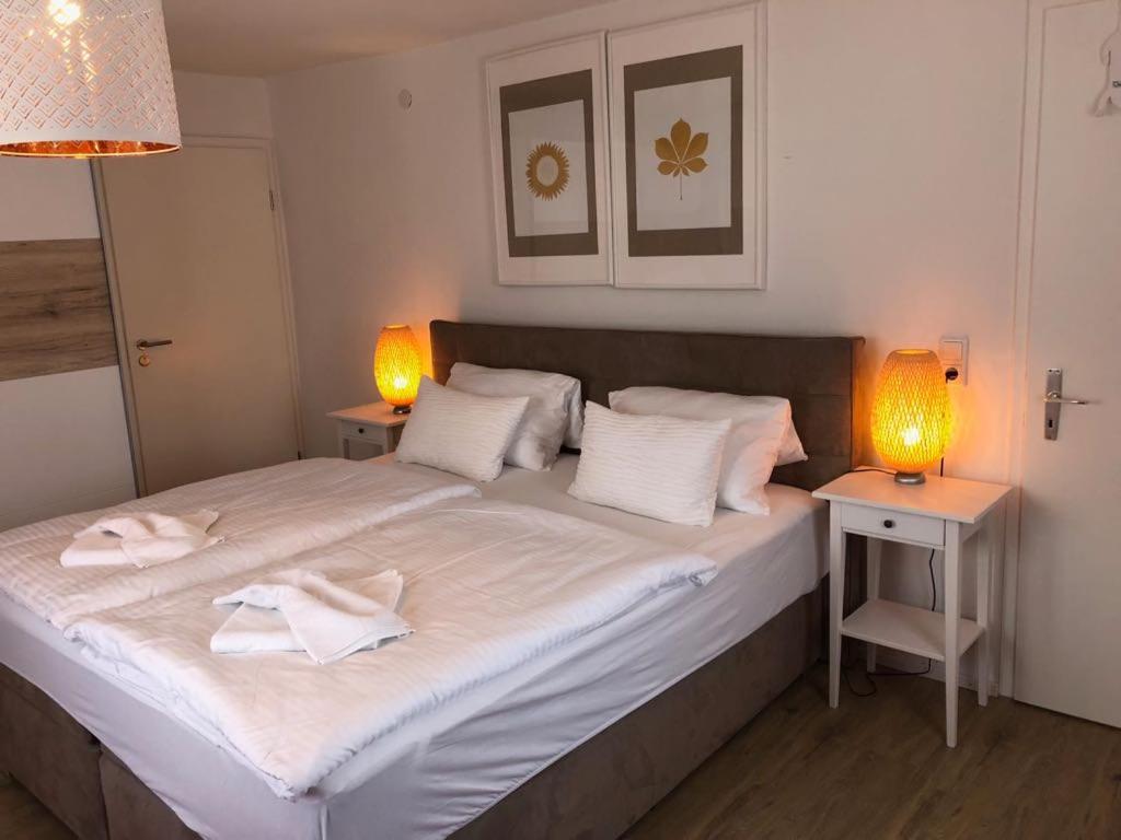ZUM BAHNHÖFLE Restaurant & Hotel - Albbruck Am Rhein Bahnhofstrasse 1, 79774 Albbruck