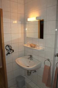 Hôtel Zum Landkrog Lutzhorner Landstr., 33 25355 Barmstedt Schleswig-Holstein