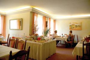 Hôtel Zum neuen Schwan Rheinstr. 3 65396 Walluf Hesse