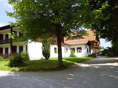 Hôtel Hotel zum Zauberkabinett Im Fuchswinkel 1 Bad Heilbrunn