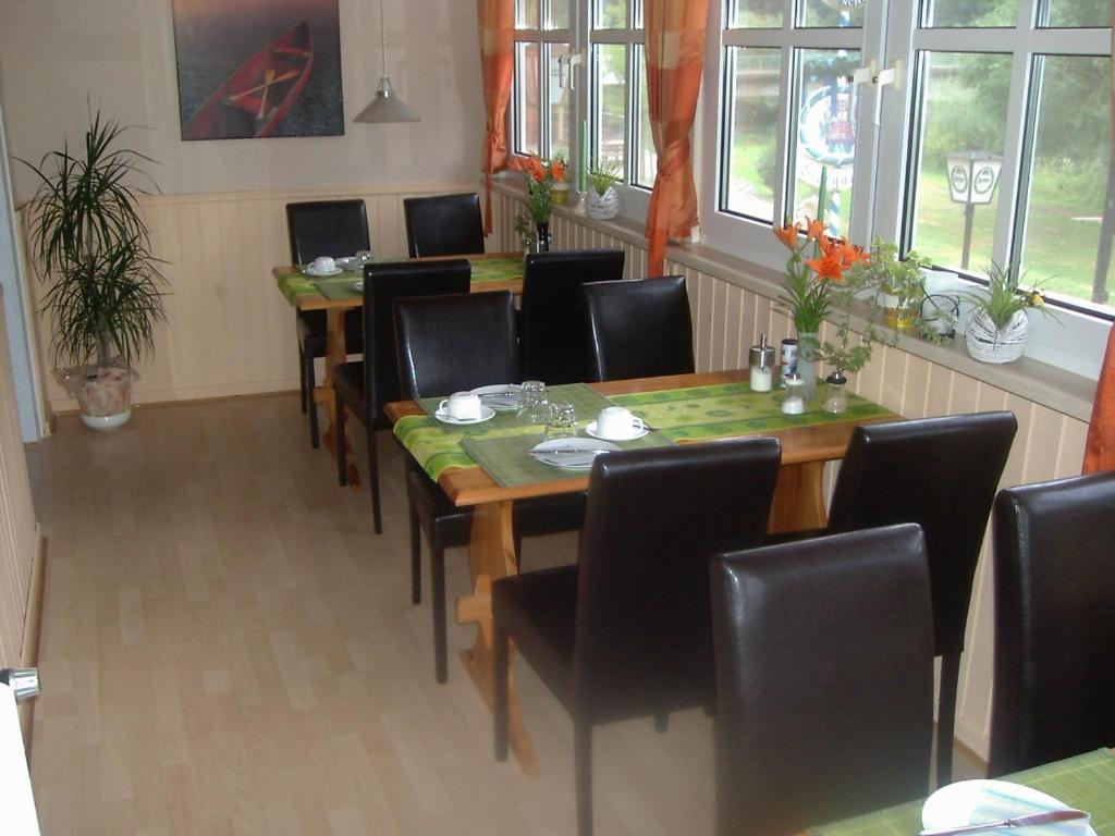 Hôtel Zur Alten Fuldaschleife Uferstraße 4 34302 Guxhagen