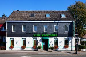Hôtel Zur Kastanie Kölner Straße 397 45481 Mülheim Rhénanie du Nord - Westphalie