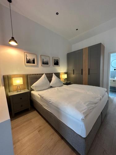Hôtel Hotel zur Post Dabringhausen GmbH Altenberger Straße 90 Wermelskirchen