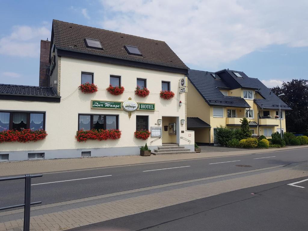 Maison d'hôtes Hotel zur Waage Bahnhofstraße 50a, 53902 Bad Münstereifel