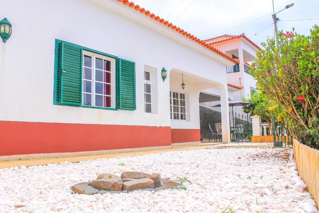 Maison de vacances House of Achada Rua da Achada de Santo Antão, nº 183, 9370-056 Arco da Calheta