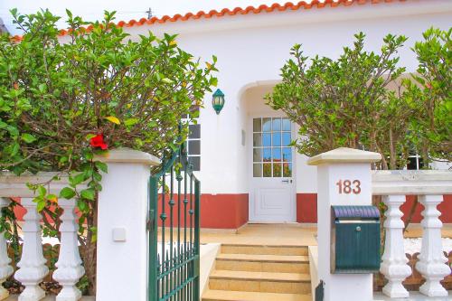 House of Achada Arco da Calheta portugal