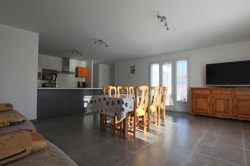 House with garden on the island of Oléron Bretagne france