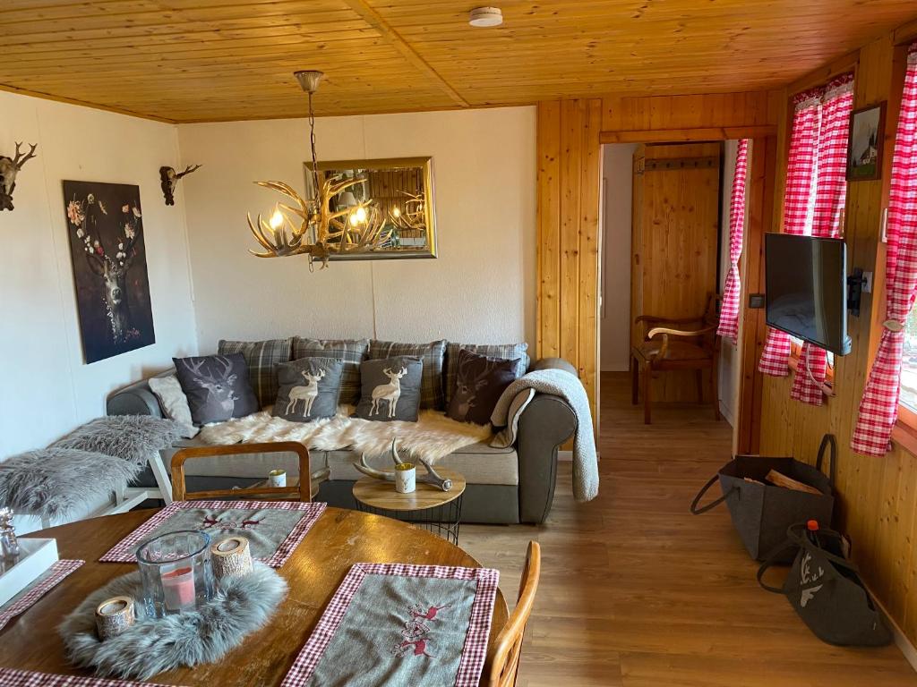 Maison de vacances Hütte für Naturliebhaber - Kinder/ Ponyreiten 34 Am Wald, 98544 Zella-Mehlis