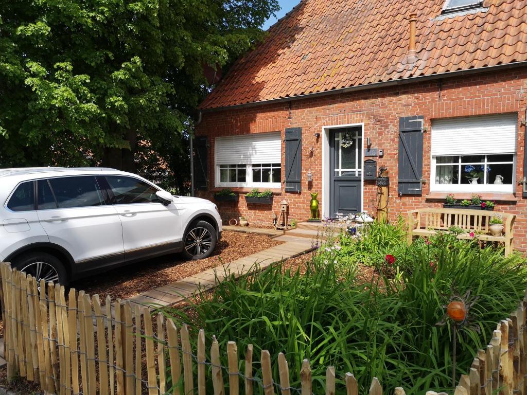 Maison de vacances Huus an`t Dörpsdiek 15 Bohnenburger Straße, 26736 Krummhörn