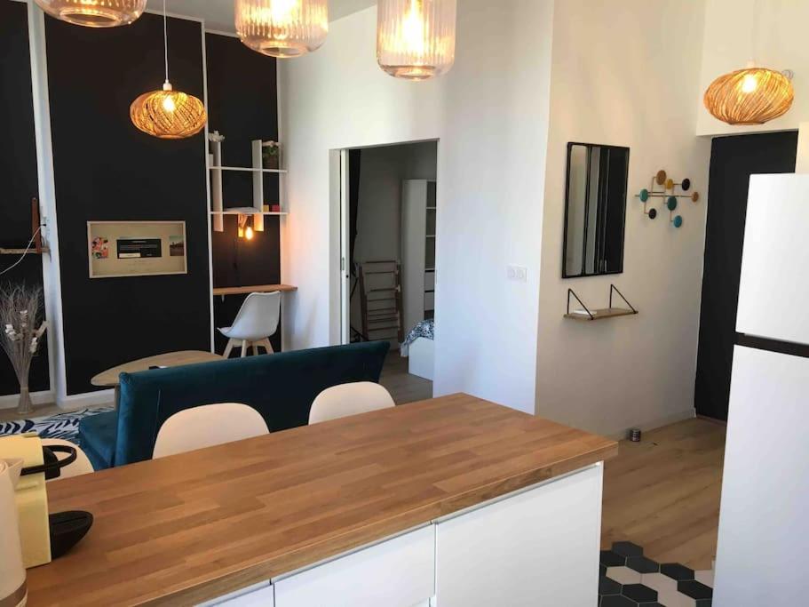 Appartement HYPER CENTRE CLIM T2 NEUF - OLD PORT 1.5KM 2 Rue Lanthier, 13003 Marseille