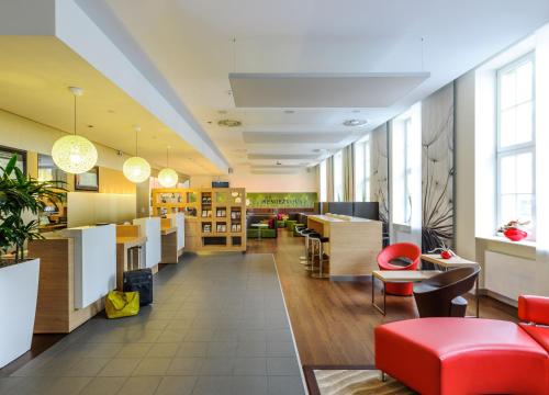 Hôtel ibis Karlsruhe Hauptbahnhof Poststr. 1 Karlsruhe