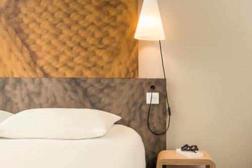 Hôtel Ibis Paris Gare Montparnasse 15ème 71 Boulevard De Vaugirard Paris