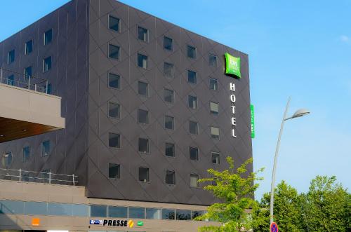 ibis Styles Caen centre gare Caen france