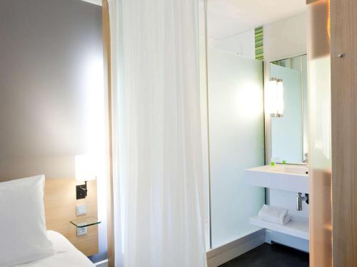 ibis Styles Nantes Reze Aéroport Rezé france