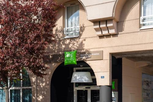 ibis Styles Paris Porte de Versailles - Mairie d'Issy Issy-les-Moulineaux france