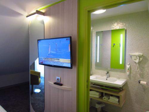 ibis Styles Saint Malo Port Saint-Malo france