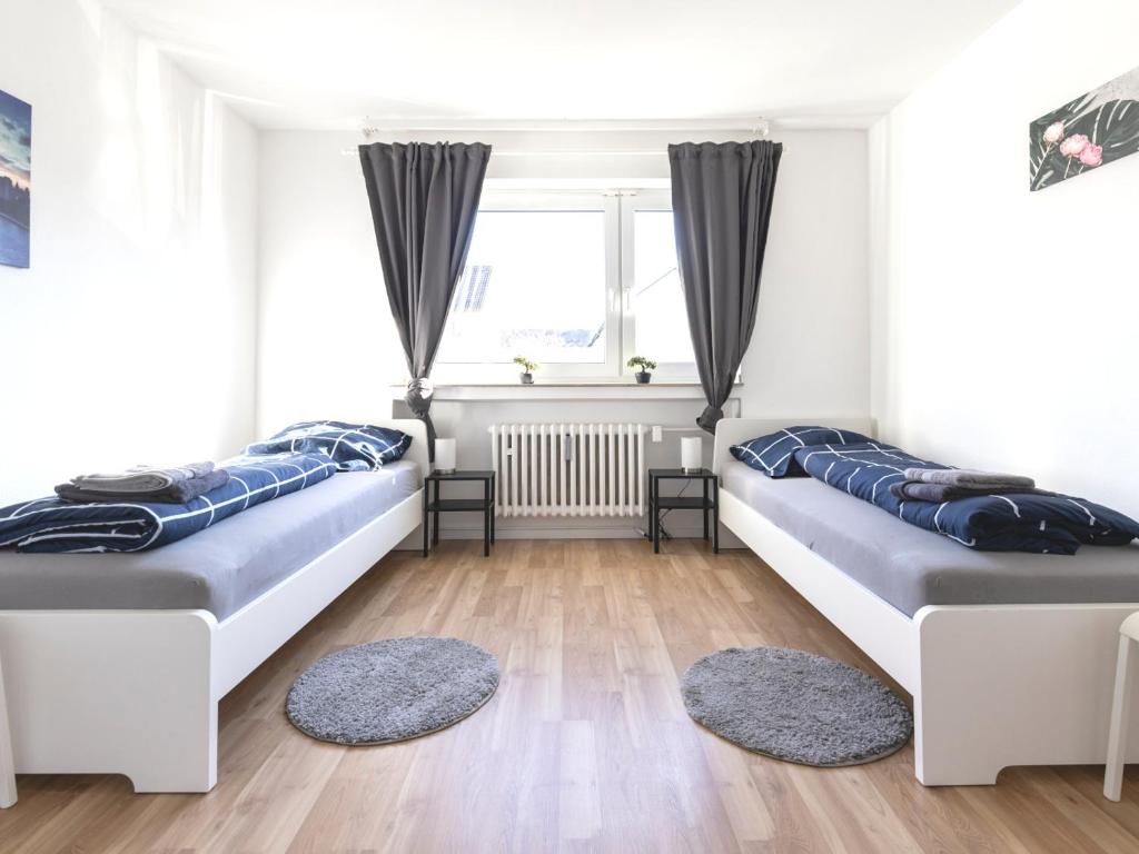 Appartement Ideal für Feriengäste & Firmen - E03 in Essen - VAZ by KeyFaktor Höltestraße 31 3. OG, 45326 Essen