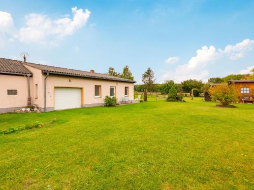 Maison de vacances Idyllic Bungalow in Pepelow with Garden near Seabeach  Pepelow