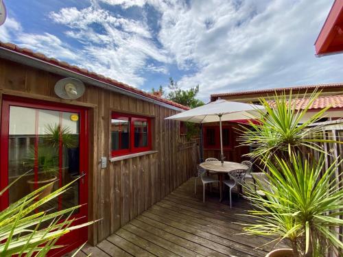 Idyllic Chalet right near the dunes in Cap Ferret Lège-Cap-Ferret france