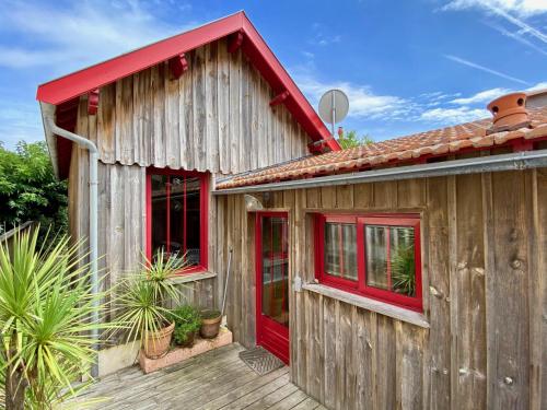 Maison de vacances Idyllic Chalet right near the dunes in Cap Ferret 29 Avenue de l'Atlantique Lège-Cap-Ferret