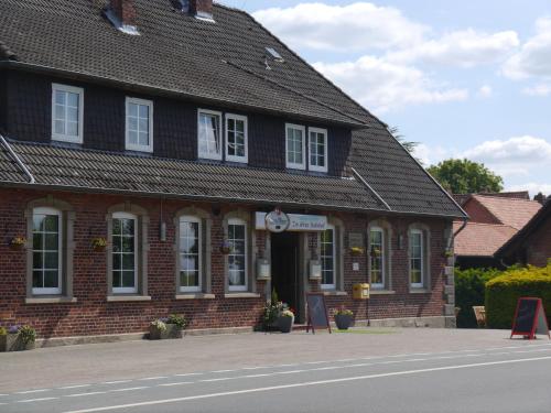 Auberge Im Alten Bahnhof Huxahl 12 Bergen