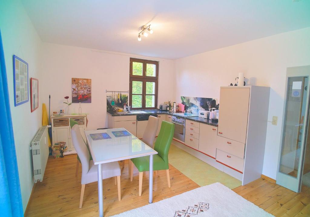 Appartement Im Grünen am Stadtrand Oben am Mockenweiher 1, 66117 Sarrebruck