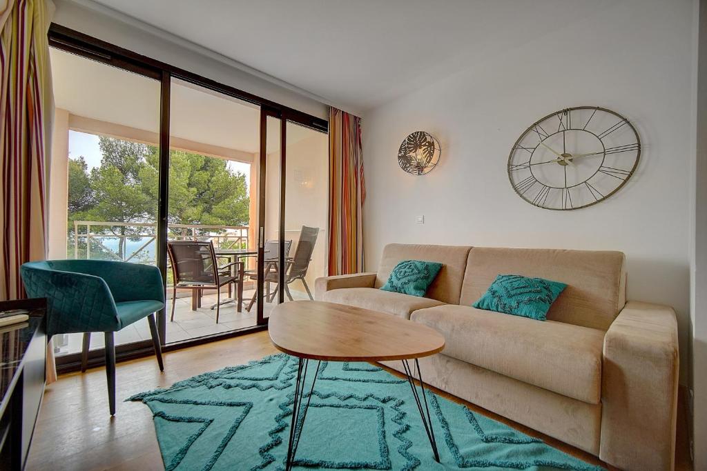 Appartement IMMOGROOM - 2 Rooms - Renovated - Pool - Air conditioning - Parking - Wifi 33 Avenue Amiral Wester Wemyss, 06150 Cannes