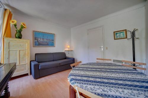 Appartement IMMOGROOM - 5 min from beaches - Suquet district 31 rue Louis Perrisol Cannes