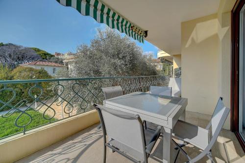 IMMOGROOM- 7 min from the beaches- Quiet - Large Terrace Cannes france