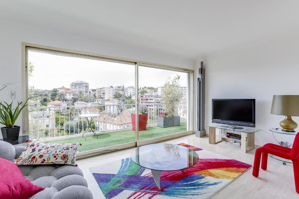 Appartement IMMOGROOM - Apartment with terrace - AC - Parking 91 Boulevard Carnot, 06400 Cannes